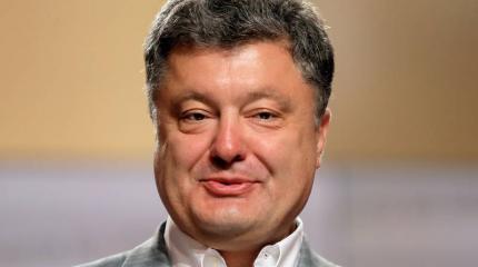 Порошенко сравнил парижские теракты с войной в Донбассе Порошенко сравнил парижские теракты с войной в Донбассе
