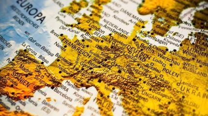 Старая Европа берёт Евросоюз под полный контроль Старая Европа берёт Евросоюз под полный контроль