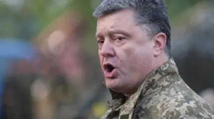 Порошенко призвал отменить «фейковые» выборы в ДНР и ЛНР Порошенко призвал отменить «фейковые» выборы в ДНР и ЛНР