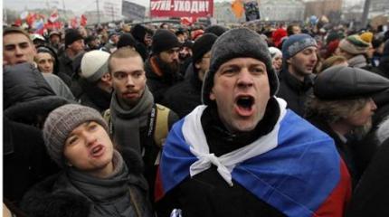 Им митинг строить и жить помогает: о разнице меж нашим и западным протестом