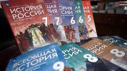 Иван Грозный больше не опекун, а холопы теперь — тяглые люди