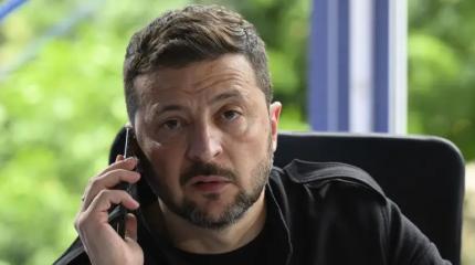 «Самый тяжёлый момент нашей истории»: Зеленский на грани срыва