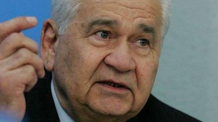 Экс-премьер Витольд Фокин: Украина могла продать Крым России Экс-премьер Витольд Фокин: Украина могла продать Крым России