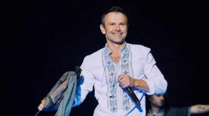 Вакарчук призвал украинцев уничтожить действующую систему власти Вакарчук призвал украинцев уничтожить действующую систему власти