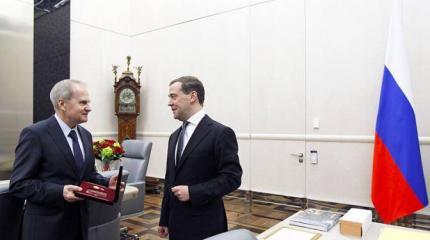 Интрига Путина: Преемник № 1 уходит в минус Интрига Путина: Преемник № 1 уходит в минус