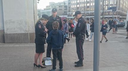 Папа мальчика, читающего Гамлета в Москве — из Киева Папа мальчика, читающего Гамлета в Москве — из Киева