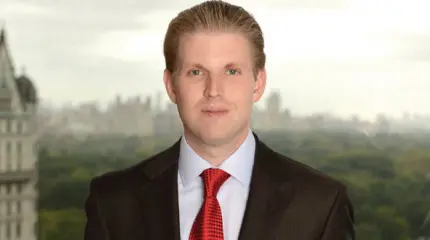 Сын Дональда Трампа получил подозрительное письмо с белым порошком Сын Дональда Трампа получил подозрительное письмо с белым порошком