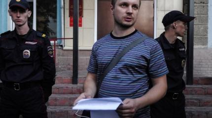 На кандидата от ПАРНАСа завели дело из-за нацистской символики в Вконтакте На кандидата от ПАРНАСа завели дело из-за нацистской символики в Вконтакте