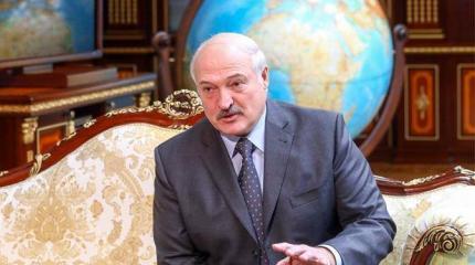 Батька Лукашенко назло России лезет в пекло Батька Лукашенко назло России лезет в пекло