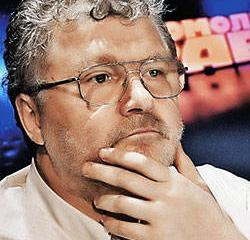 Поляков: Нобелевская премия по литературе политически ангажирована Поляков: Нобелевская премия по литературе политически ангажирована
