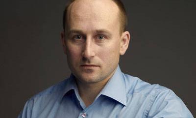 Стариков: Пара ящиков тушенки не помешают каждой семье Стариков: Пара ящиков тушенки не помешают каждой семье