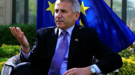 Ушацкас хочет сделать Украину объединяющим фактором России и Евросоюза Ушацкас хочет сделать Украину объединяющим фактором России и Евросоюза