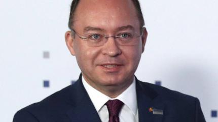 Глава МИД Румынии Ауреску назвал Черное море "отчасти и озером НАТО"