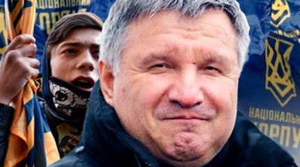 Почему «непотопляемый» глава МВД Украины Аваков подал в отставку Почему «непотопляемый» глава МВД Украины Аваков подал в отставку