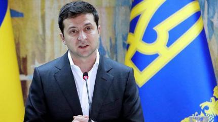 Запад напомнил Зеленскому, что в Донбассе Киев воюет с нищими стариками Запад напомнил Зеленскому, что в Донбассе Киев воюет с нищими стариками