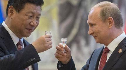 Визит Си позволит ему подключиться к урегулированию украинского кризиса Визит Си позволит ему подключиться к урегулированию украинского кризиса