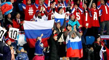 Русские наплевали на МОК и достали флаги РФ на всех трибунах