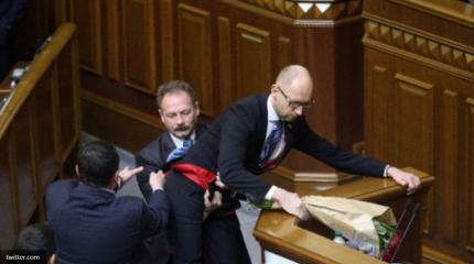 Украинская премьериада: новый завхоз в Кабмине, или Досрочные выборы в Раду Украинская премьериада: новый завхоз в Кабмине, или Досрочные выборы в Раду