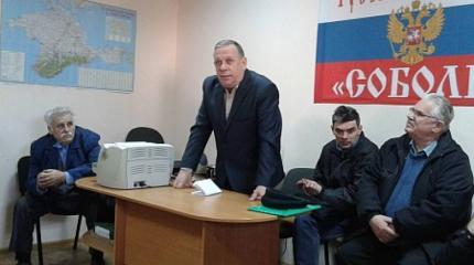 «Крымская весна» по-Бисмарку: «гении и романтики» - против «негодяев» «Крымская весна» по-Бисмарку: «гении и романтики» - против «негодяев»