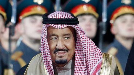 Король Саудовской Аравии прилетел в Москву сдаваться на милость победителю Король Саудовской Аравии прилетел в Москву сдаваться на милость победителю
