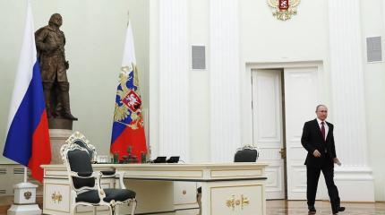 Путин: никогда не думаю о своей роли в истории Путин: никогда не думаю о своей роли в истории