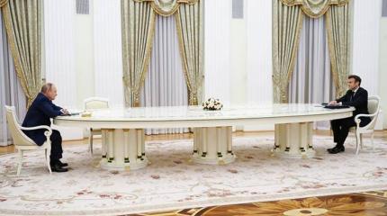 Путин и Макрон порешали – Зеленский роли не играет Путин и Макрон порешали – Зеленский роли не играет