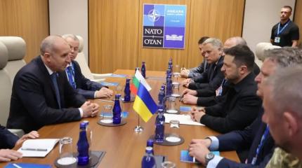 Накачка ВСУ оружием: Миролюбия нового премьера Болгарии хватило ненадолго