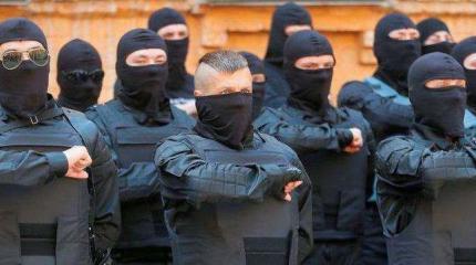 Нацисты «Азова» — реальная сила для переворота в Украине