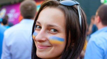 Украинцы в соцсетях массово общаются на русском, игнорируя родной язык Украинцы в соцсетях массово общаются на русском, игнорируя родной язык