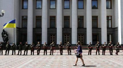 Помощники подложили Порошенко не свинью, а сразу свиноферму Помощники подложили Порошенко не свинью, а сразу свиноферму