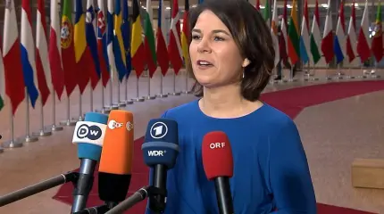 Неожиданное заявление Бербок: «Россия – это часть европейского дома» Неожиданное заявление Бербок: «Россия – это часть европейского дома»