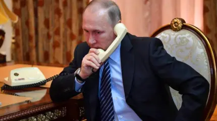 Трамп — Путин: Дружбу отложили до июля Трамп — Путин: Дружбу отложили до июля