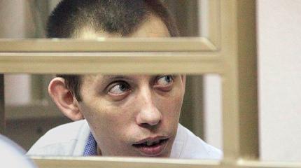 В РФ уголовник, а в Киеве — герой: крымский татарин жаждет депортации В РФ уголовник, а в Киеве — герой: крымский татарин жаждет депортации