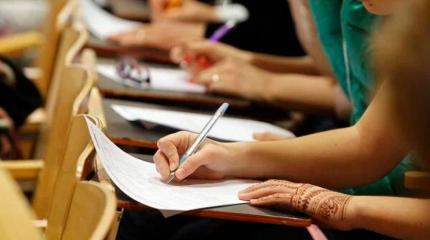 Языковые экзамены в Латвии смогли сдать менее половины россиян с ВНЖ