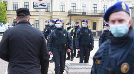 Визит Блинкена в Киев организовали с туземным размахом Визит Блинкена в Киев организовали с туземным размахом