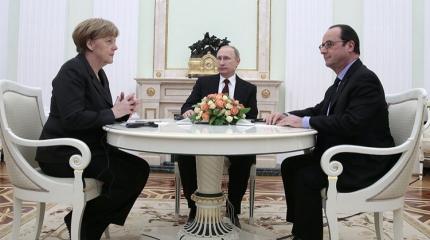 Путин, Олланд и Меркель договорились о личной встрече в Китае. Путин, Олланд и Меркель договорились о личной встрече в Китае.