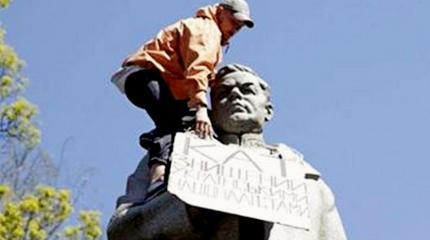 «Палач», освободивший Киев «Палач», освободивший Киев