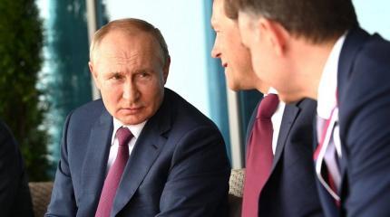 Британский обозреватель размышляет, для чего Путину понадобилась «сирийская операция» Британский обозреватель размышляет, для чего Путину понадобилась «сирийская операция»