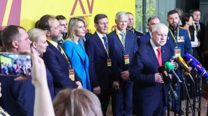 «Справедливая Россия» решила идти в народ, чтобы удержать позиции «Справедливая Россия» решила идти в народ, чтобы удержать позиции