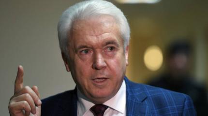 Олейник: Яценюк и Гройсман могут рассказать много интересного
