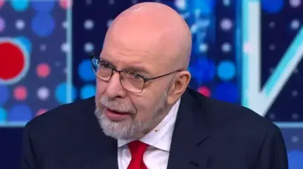 Американский эксперт Саймс: Россия мешает США уничтожить «больной» доллар Американский эксперт Саймс: Россия мешает США уничтожить «больной» доллар