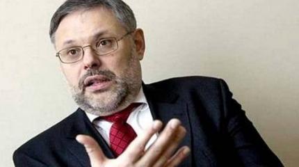 Михаил Хазин. Народ заподозрил в Путине скрытого либераста. Это приговор Михаил Хазин. Народ заподозрил в Путине скрытого либераста. Это приговор