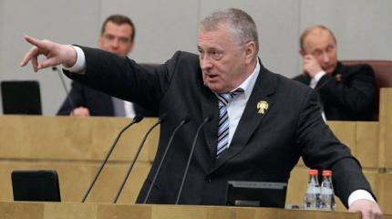 Жириновский намекнул на преемника Путина: «Под Новый год подарочек будет» Жириновский намекнул на преемника Путина: «Под Новый год подарочек будет»