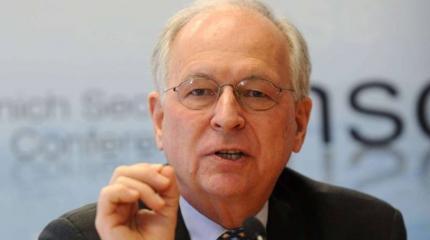 Ишингер уверен, что способ вернуть Россию в состав G8 найдется Ишингер уверен, что способ вернуть Россию в состав G8 найдется