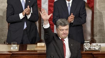 Как Порошенко переплюнул Трампа в Конгрессе, а Украина объединила Америку Как Порошенко переплюнул Трампа в Конгрессе, а Украина объединила Америку