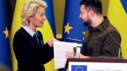 Sohu: Украина попала в неловкое положение из-за одной фразы главы ЕК Sohu: Украина попала в неловкое положение из-за одной фразы главы ЕК