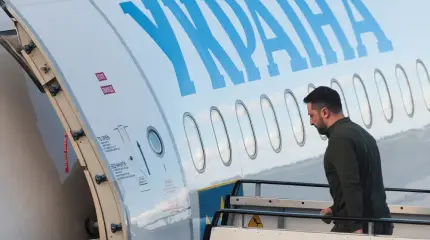 Побег от Майдана: Зеленский вслед за Умеровым срочно уезжает за границу