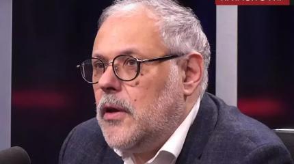 Хазин: саммит G20 вскрыл новую расстановку сил в мире с лидерством Путина Хазин: саммит G20 вскрыл новую расстановку сил в мире с лидерством Путина
