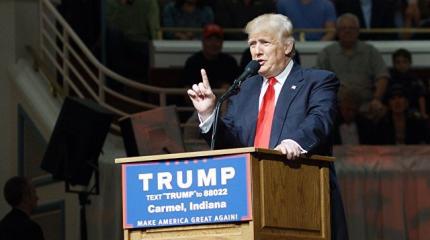 Трамп ответил Байдену, который хотел его побить Трамп ответил Байдену, который хотел его побить