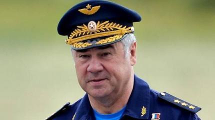 Экс-главком ВКС Бондарев объяснил, почему России невыгодна война на Донбассе Экс-главком ВКС Бондарев объяснил, почему России невыгодна война на Донбассе